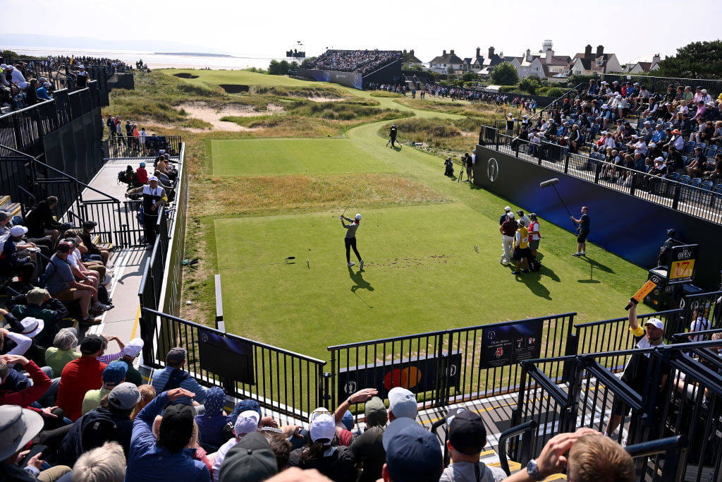 Tee shot on the 17th